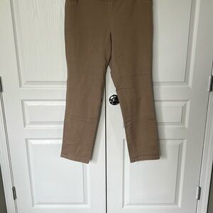 Women's Straight Leg Pants in Tan